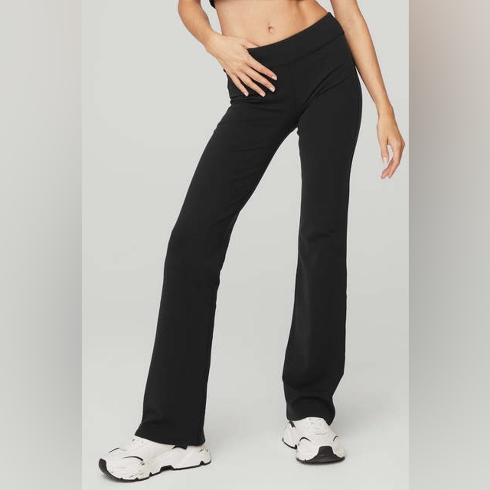 NWT Airbrush Low-Rise Bootcut Legging